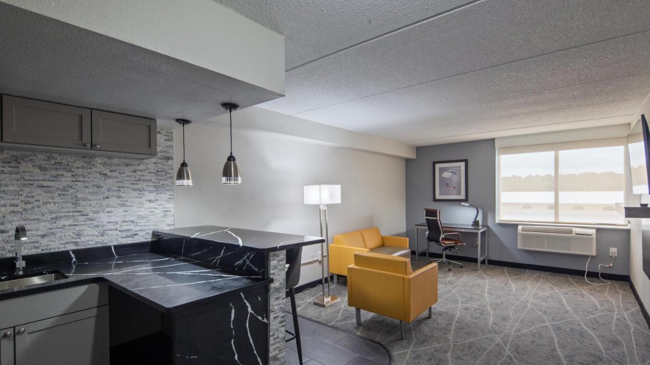 Clarion Pointe Jacksonville Near Camp Lejeune Экстерьер фото